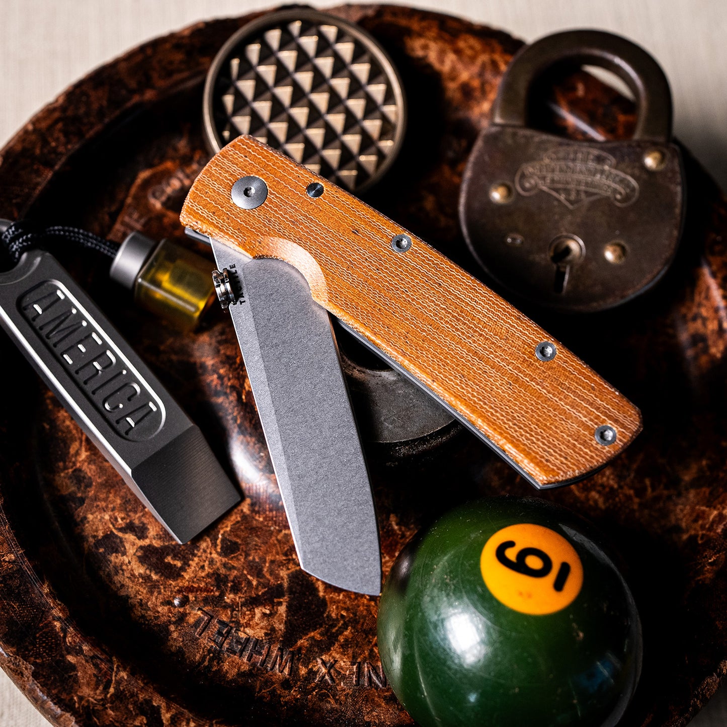 Micarta Mariner 2