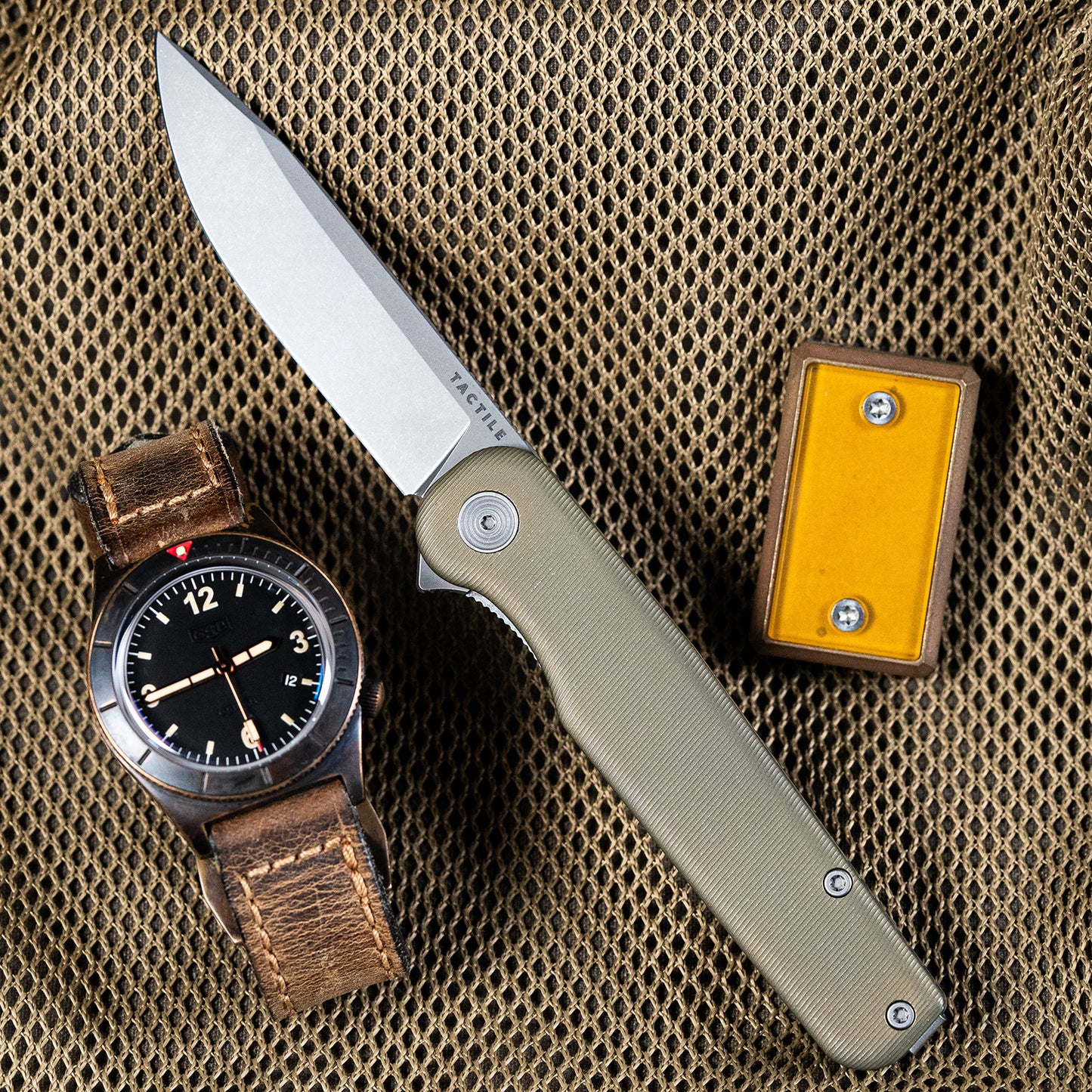 Distressed Rockwall Flipper